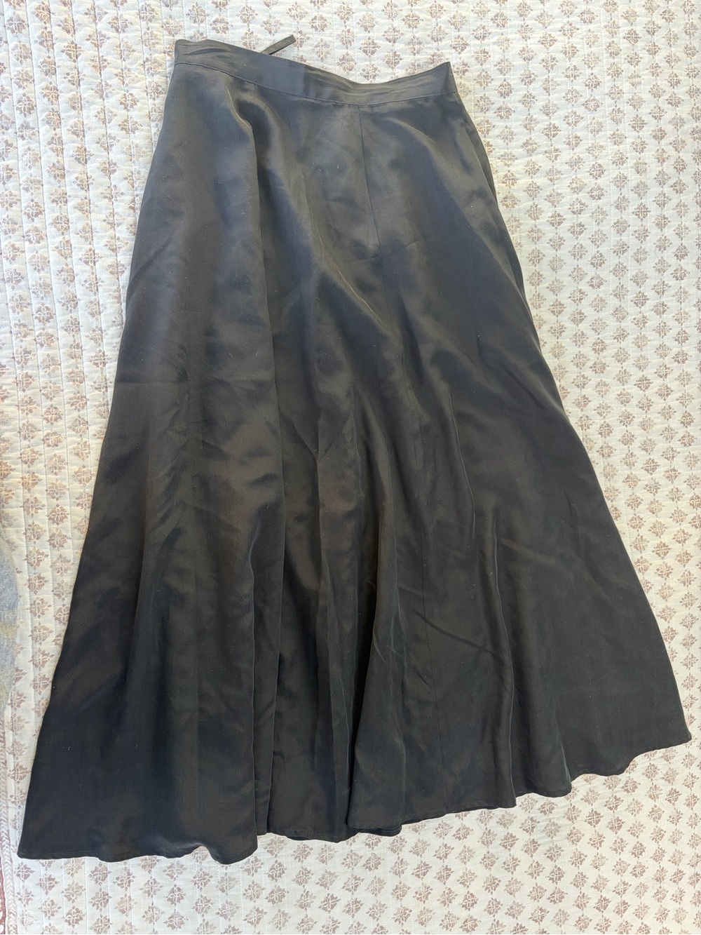 Women's vintage 100% silk black Midi A-Line Skirt